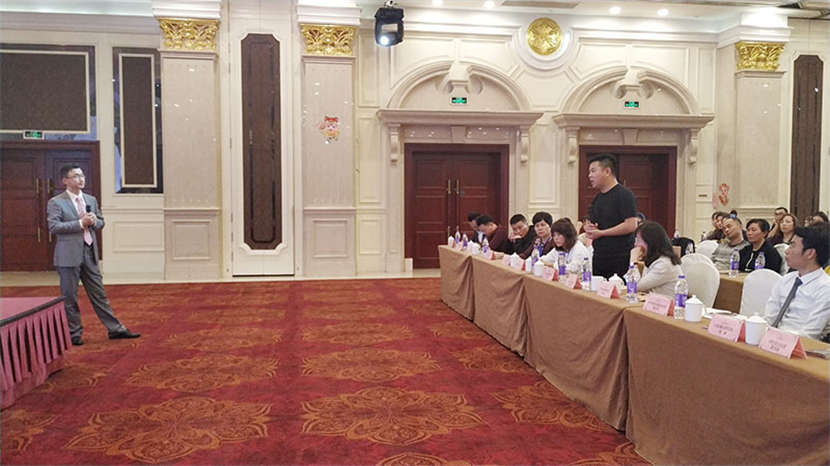 水蜜桃黄色网站