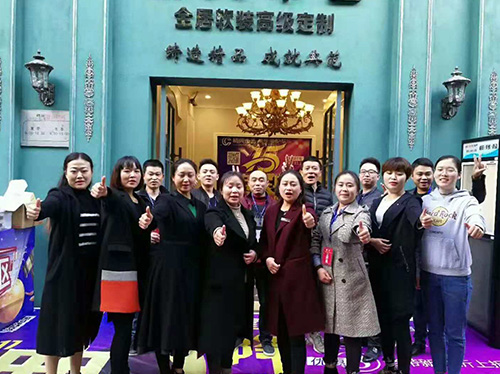 天貓助力雙十一，巫山水蜜桃黄色网站目標圓滿達成，線上聯動效果顯著！