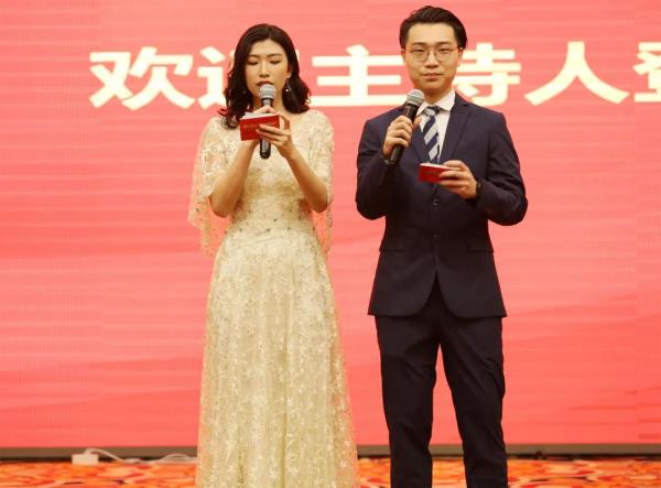 孔秋婷、楊亮